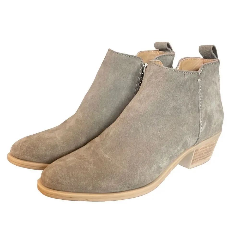 Dolce vita grey suede booties size 6